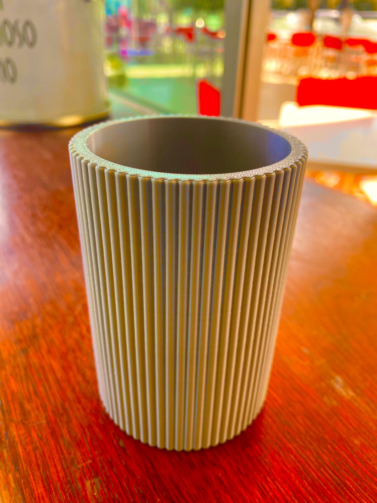 Ribbed Pencil Holder